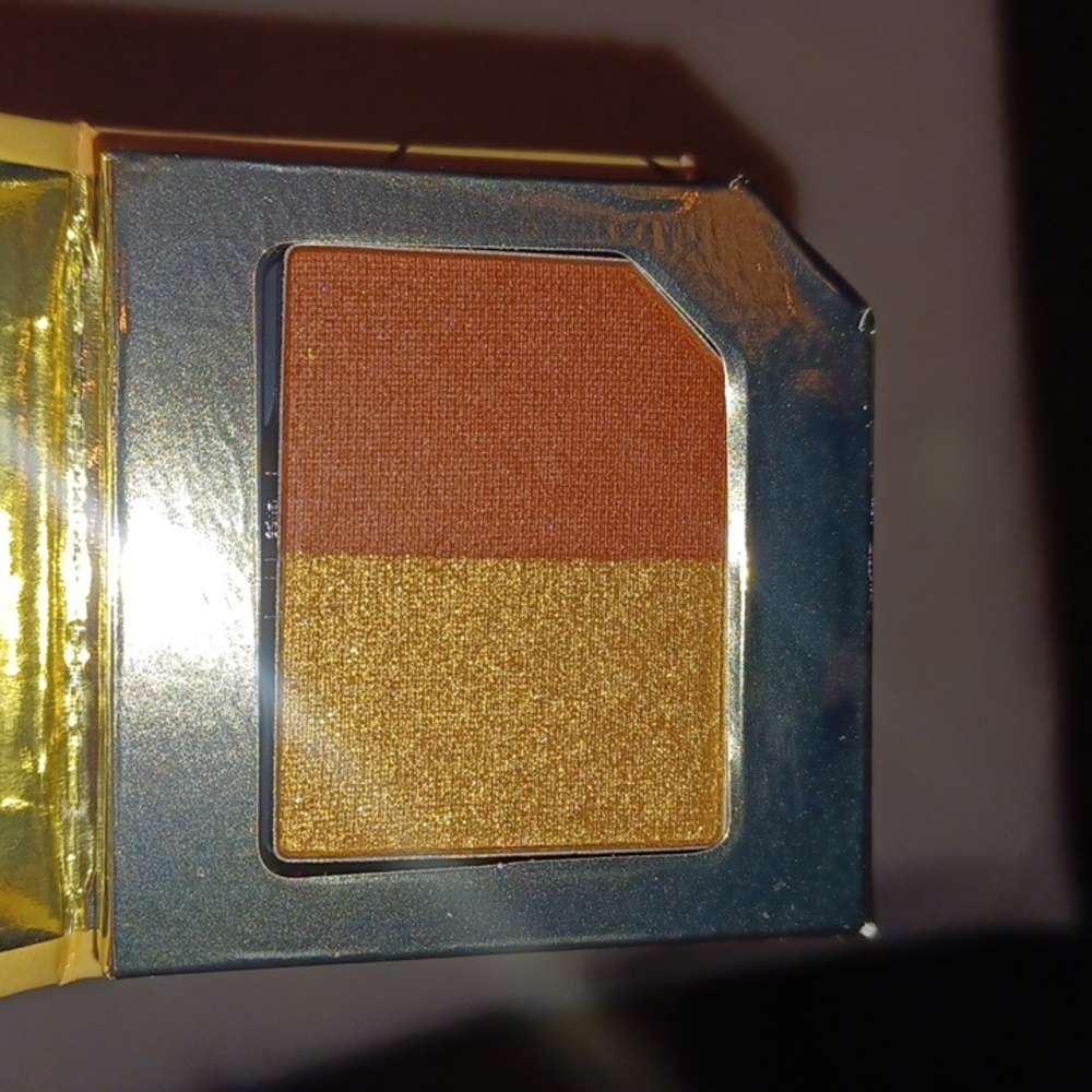 Too Faced Apricot In The Act Blush Duo - Picture 2 of 2